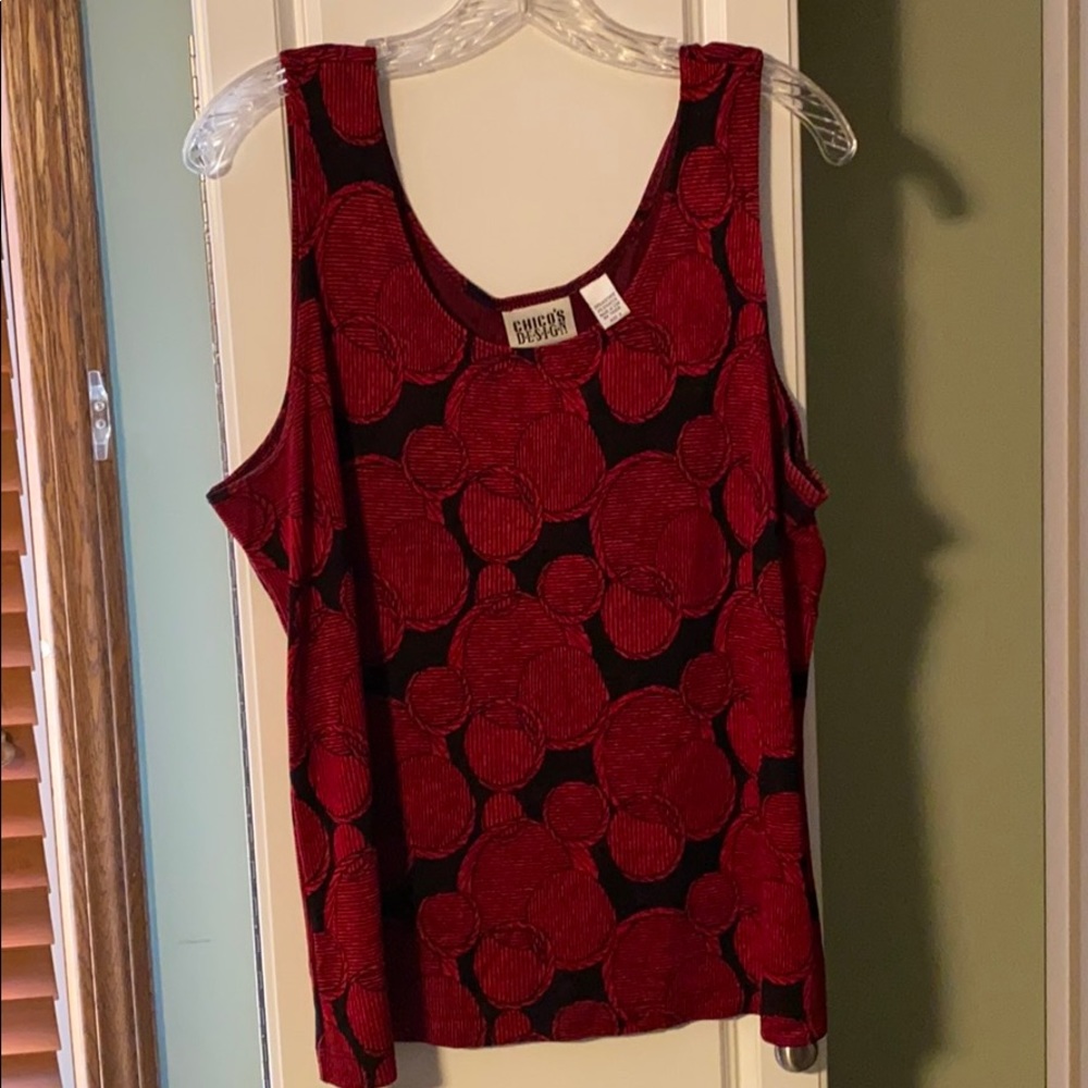 Red/black Chico’s travelers tank